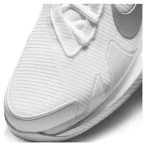 Nike Women's Air Zoom Vapor Pro Tennis Shoes White And Metallic Silver 7 Nike Women's Air Zoom Vapor Pro Tennis Shoes White And Metallic Silver - Image 7