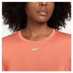 Nike Women's Dri-FIT One Standard Fit Short-Sleeve Tennis Top 9 Nike Women's Dri-FIT One Standard Fit Short-Sleeve Tennis Top -Tennis Passion DD0638 U22 827 6