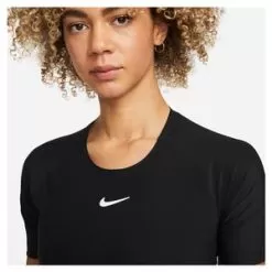 Nike Women's Court Dri-FIT Advantage Tennis Top -Tennis Passion DD8772 010 1