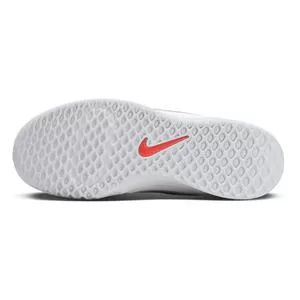 Nike Women's Zoom Lite 3 Tennis Shoes White And Metallic Pewter 6 Nike Women's Zoom Lite 3 Tennis Shoes White And Metallic Pewter - Image 6