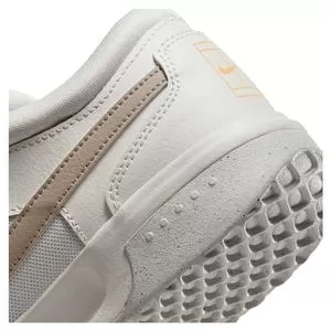 Nike Women's Zoom Lite 3 Tennis Shoes Sail And Sanddrift 9 Nike Women's Zoom Lite 3 Tennis Shoes Sail And Sanddrift - Image 9